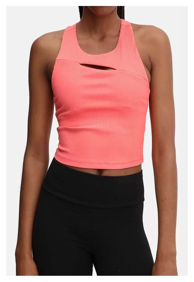 Top crop slim fit cu decupaj