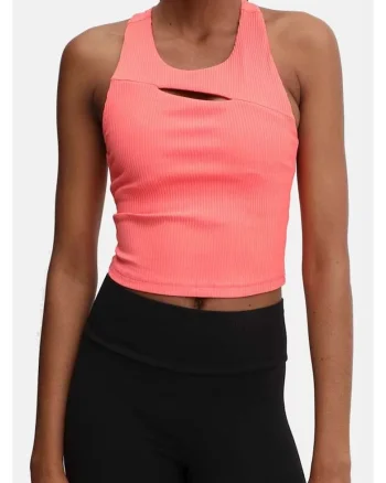 Top crop slim fit cu decupaj