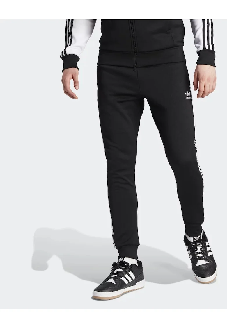 Pantaloni de trening slim fit Adicolor Classics SST,