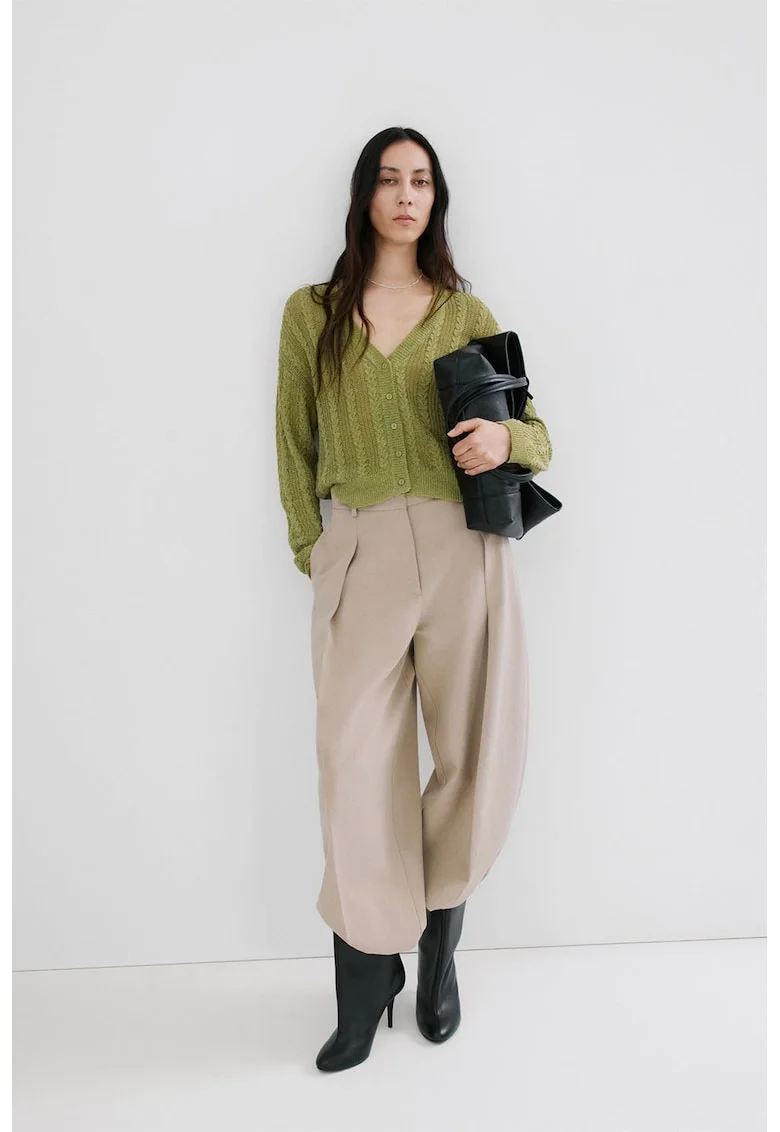 Cardigan cu decolteu in V si model torsade, Verde sparanghel