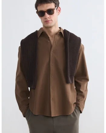 Camasa regular fit cu maneci lungi, Maro pamantiu