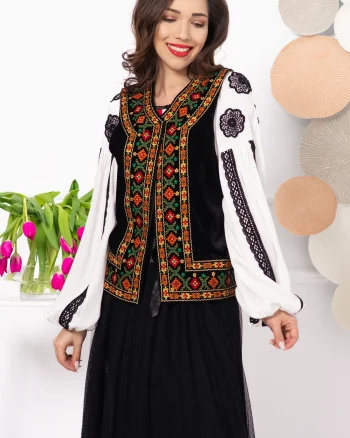 Vesta traditionala Creola din catifea cu broderie geometrica multicolora