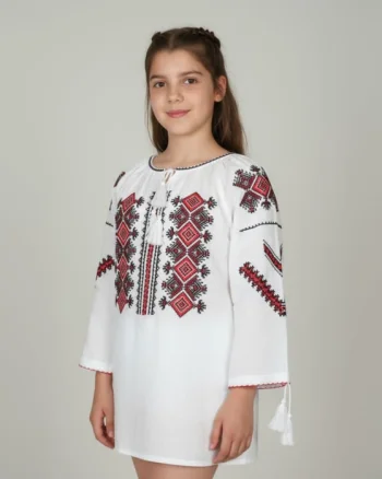 Ie traditionala fetite Franci