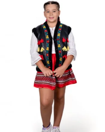 Vesta traditionala fetite cu blanita