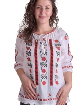 Ie traditionala alba cu motiv floral rosu Catinca