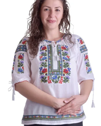 Ie traditionala alba cu motiv floral multicolor Simona
