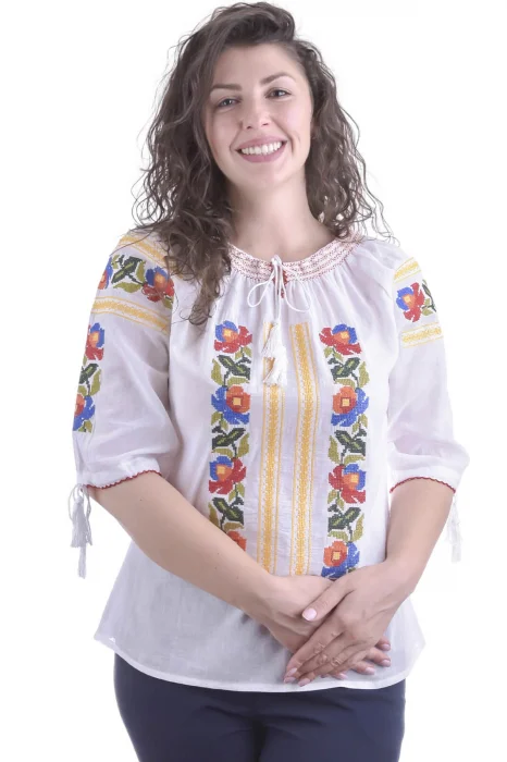 Ie traditionala alba cu motiv floral multicolor Gabriela