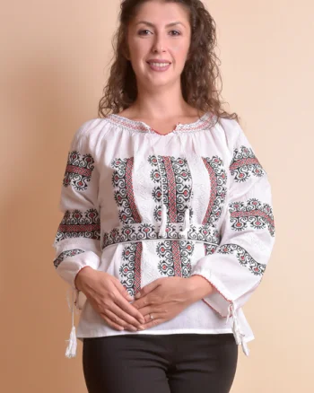 Ie traditionala alba cu motiv geometric multicolor Sanda