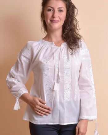 Ie traditionala alba cu motiv floral alb Arabella