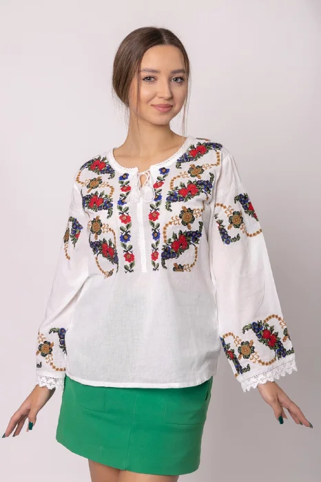Bluza alba cu motiv floral multicolor Afrodita 01 - maneca lunga