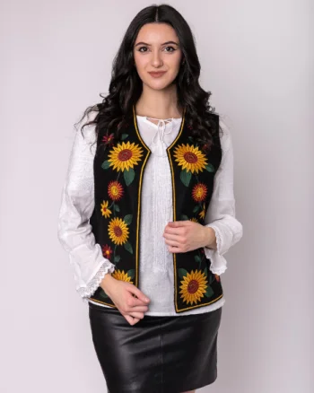Vesta traditionala neagra cu broderie florala galbena Sorana