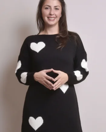 Pulover lung negru cu inimioare albe