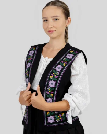 Vesta traditionala neagra cu broderie florala mov Maria 02