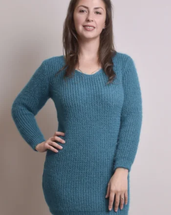 Pulover pufos turcoaz tip rochie