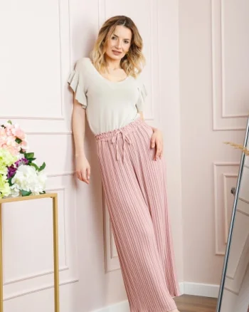 Pantaloni plisati roz pudrat cu elastic in talie