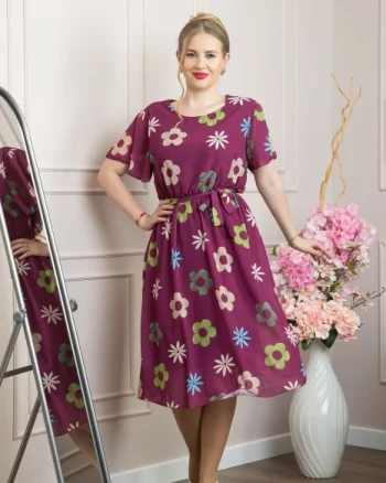 Rochie mov pruna cu imprimeu floral si maneci fluture