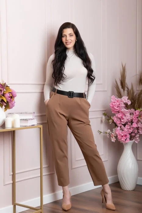 Pantaloni Jessie maro cu croi lejer si talie elastica