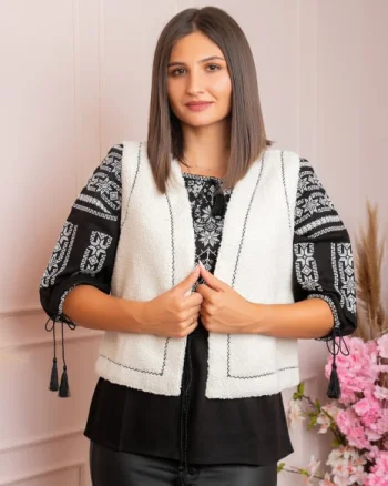 Vesta traditionala alba de dama tip blanita Eva