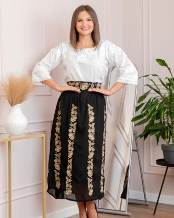 Fusta traditionala neagra cu broderie florala aurie Claudia