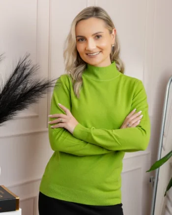 Pulover Ellen din tricot subtire cu guler inalt - Verde praz