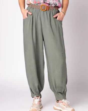 Pantaloni kaki, masura mare, cu curea, din vascoza