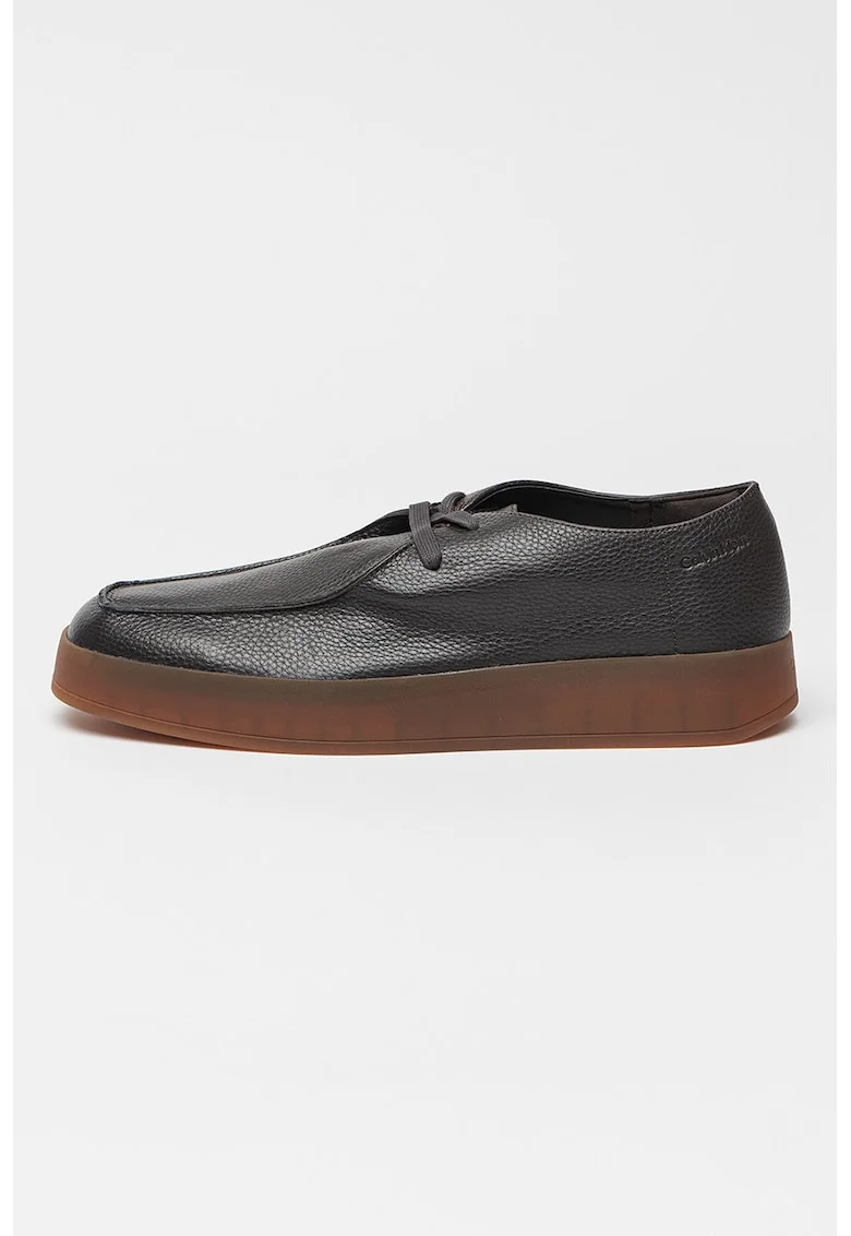 Pantofi uni din piele