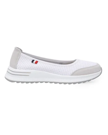 Balerini din piele cu detalii perforate