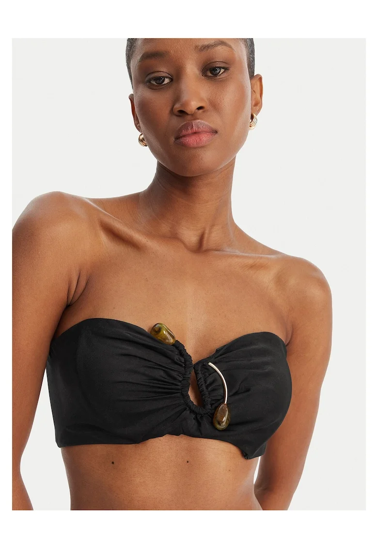 Top dama  negru, Negru