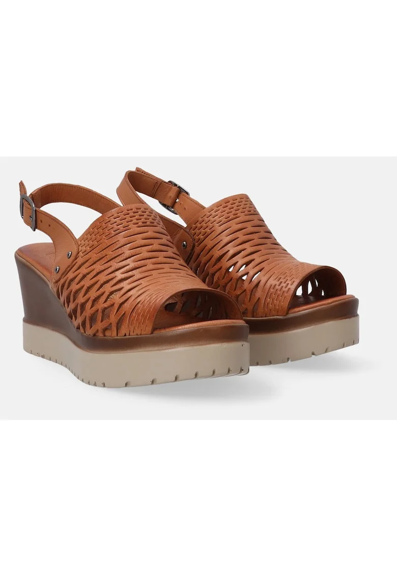 Sandale cu talpa wedge din piele si catarama