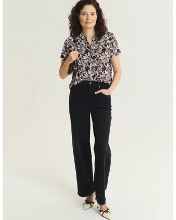 Bluza cu model si fenta cu nasturi, Alb/Maro