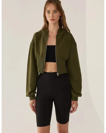 Hanorac slim sit crop cu fermoar