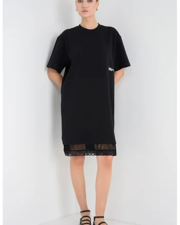 Rochie-tricou cu terminatie din dantela, Negru