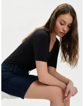 Tricou cu decolteu in V, Negru