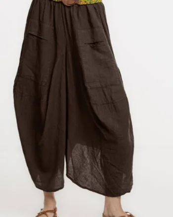 Pantaloni tip salvari din in, croiala asimetrica si buzunare, maro
