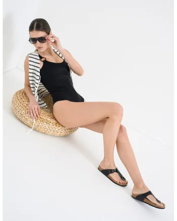 Costum de baie intreg cu model uni, Negru