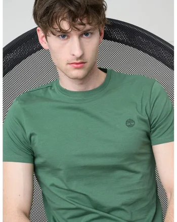 Tricou cu decolteu la baza gatului si logo Oyster River, Verde