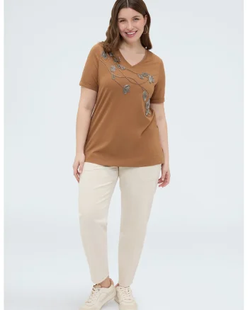 Tricou cu decolteuin V si design floral, Maro