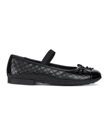 Balerini cu aspect texturat, Negru