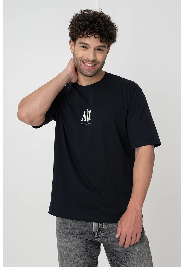 Tricou cu logo si decolteu la baza gatului, Negru