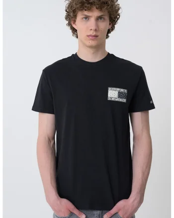 Tricou cu detaliu grafic