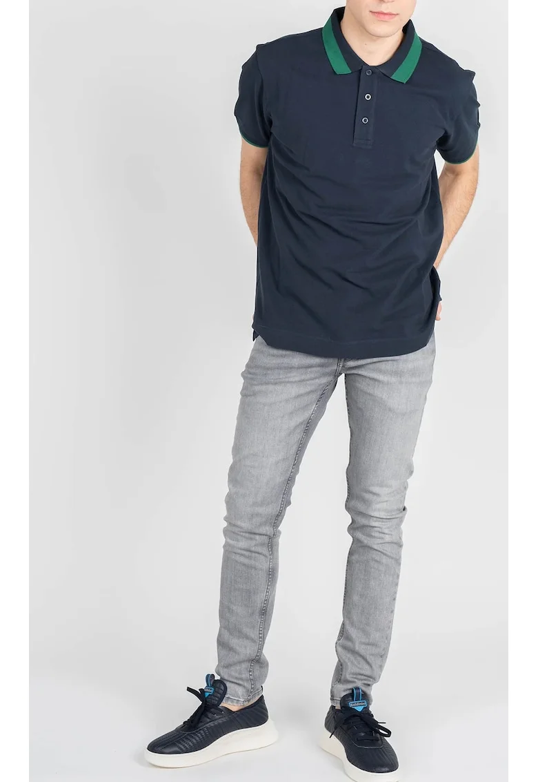 Tricou polo cu detalii contrastante,