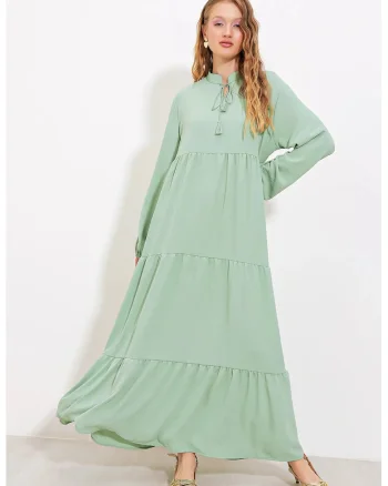 Rochie Maxi  detaliu funda, verde, maneca lunga