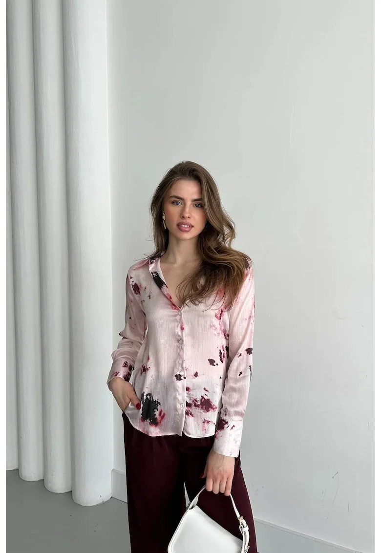 Camasi dama,  camasa din satin cu imprimeu abstract, roz pudrat, maneca lunga