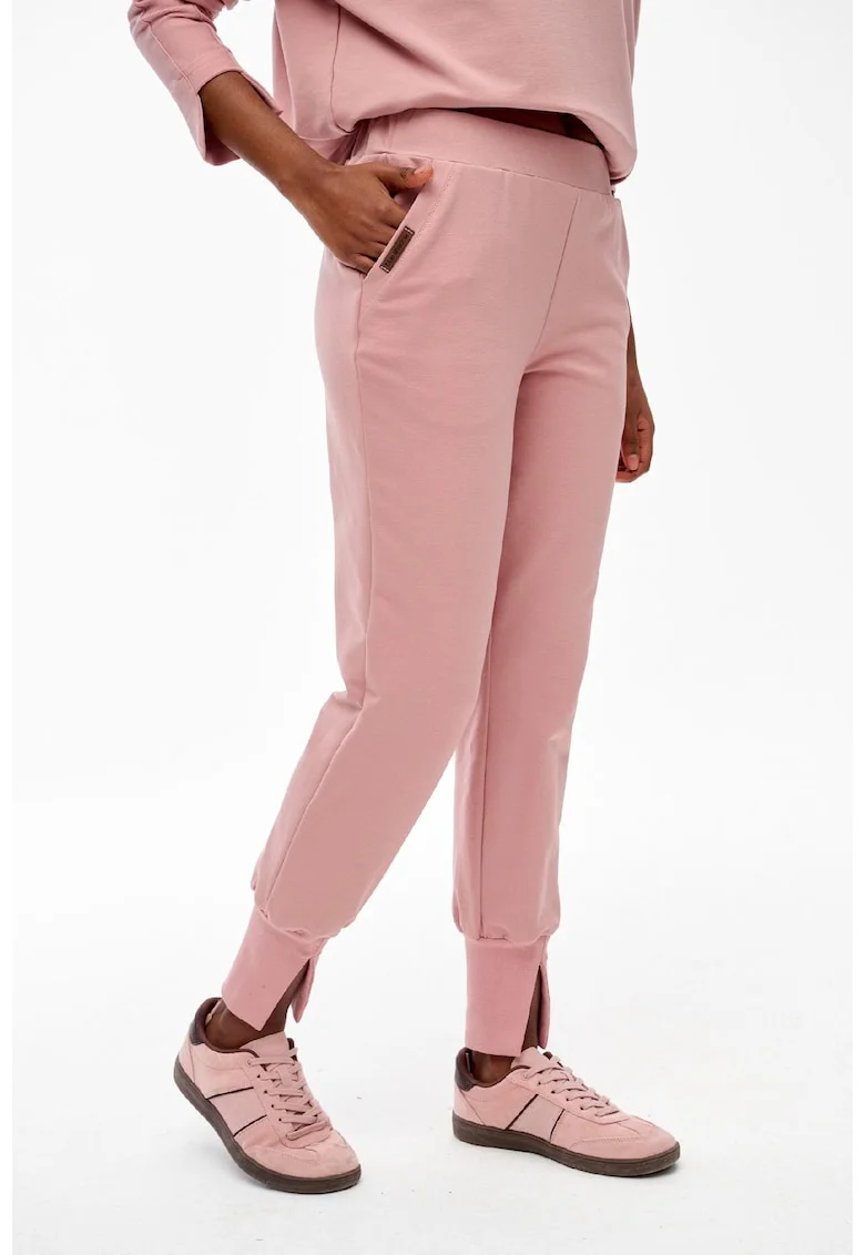 Pantaloni de trening Resal cu buzunare laterale.,