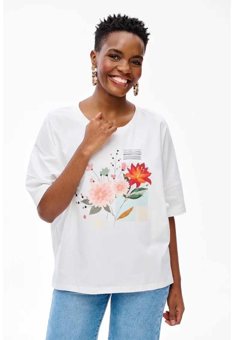 Tricou cu imprimeu floral si maneci medii