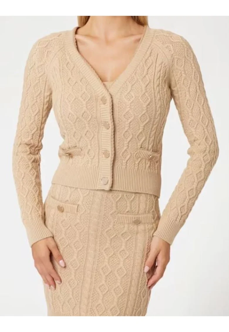 Cardigan crop cu nasturi in V