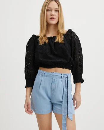 Bluza scurta cu perforatii