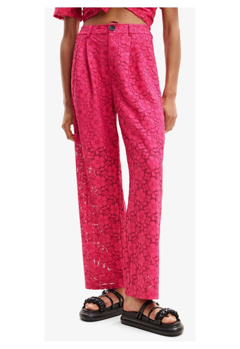 Pantaloni din dantela cu talie inalta,