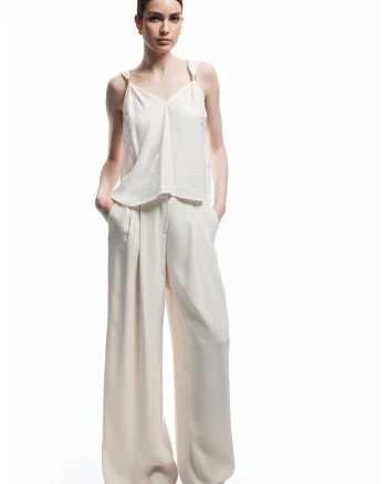 Bluza cu decolteu in V, fara maneci, Crem