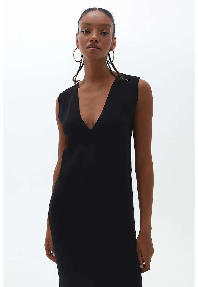 Rochie cu croiala dreapta si decolteu in V, Negru